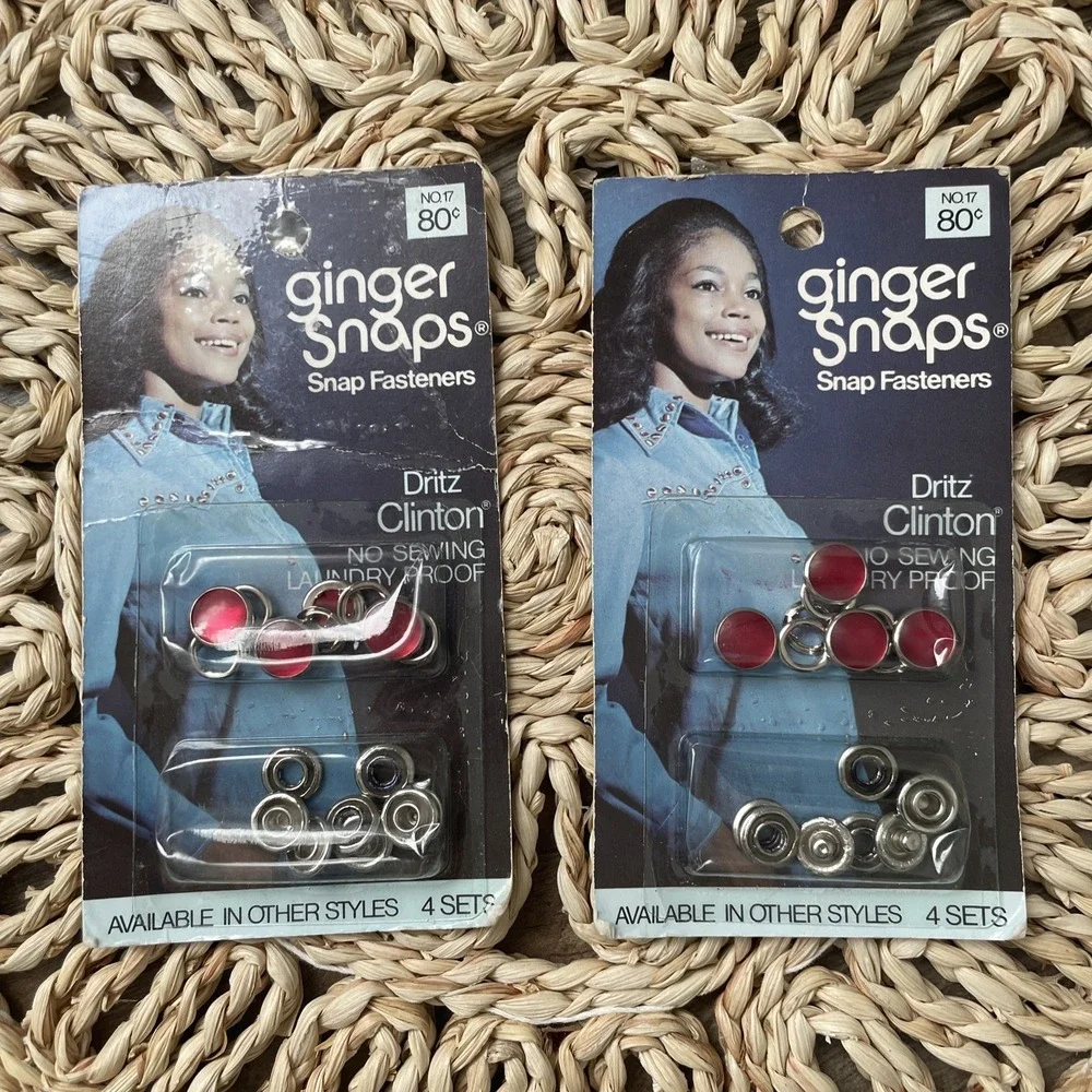 Vintage NOS Ginger Snap Fasteners Red No‎ Sew Dritz USA Risdon 8 Set Total